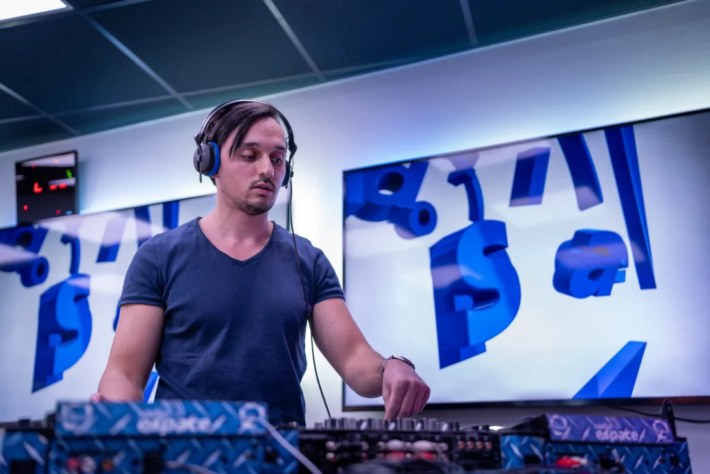 20240109 DJ Andre Radio Espace Albin Bonnard 28