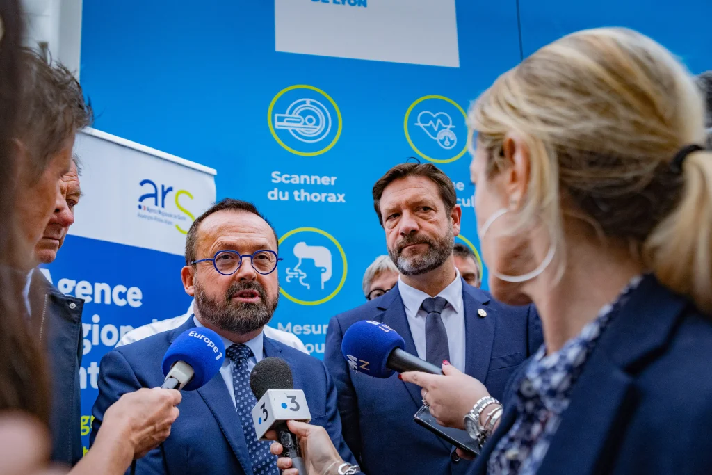 HANS LUCAS 20250606 Hopital Lyon sud Inauguration pneumobile 37